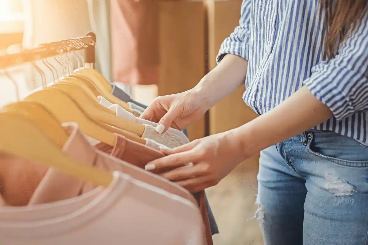 Dicas-chaves-escolher-fornecedores-roupas