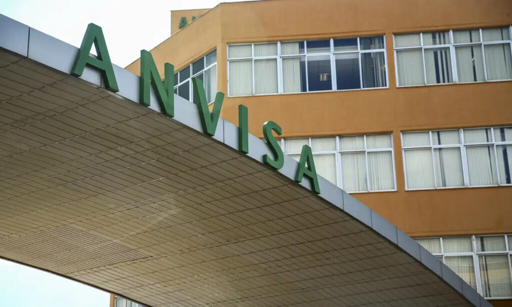 Anvisa suspende venda e propaganda manipulados irregulares