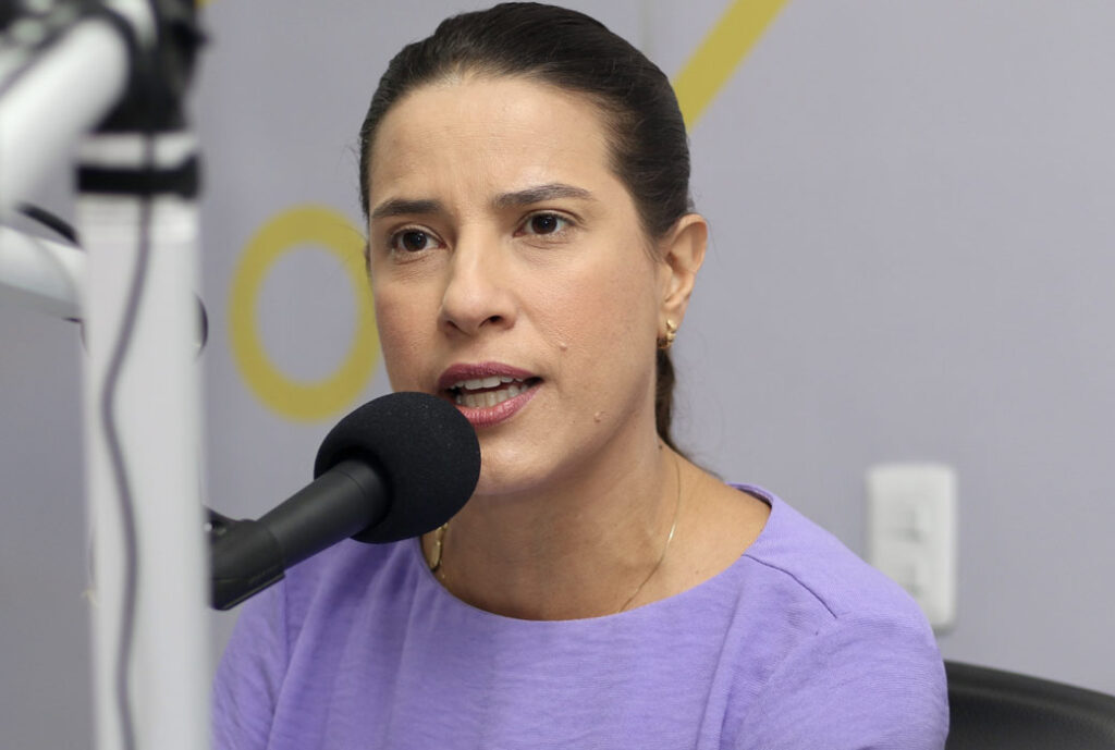 Raquel Lyra assume liderança em Pernambuco e supera João Campos Raquel Lyra assume liderança em Pernambuco e supera João Campos