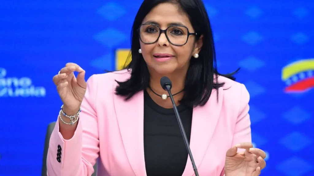 Venezuela liberta 131 presos políticos após promessa à oposição Venezuela liberta 131 presos políticos após promessa à oposição