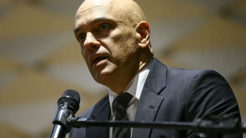 Moraes deve manter caso contra informantes na 1ª Turma do STF